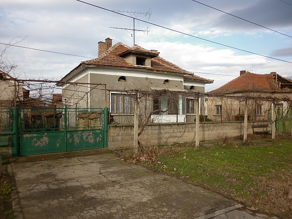 3-bedroom-property-with-a-garden-for-sale-in-vratsa