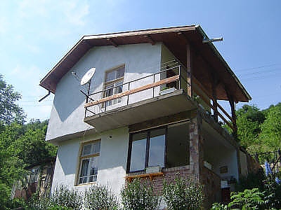 splendid-villa-located-in-a-gorgeous-mountain-village-near-forest-100-km-from-sofiabulgaria