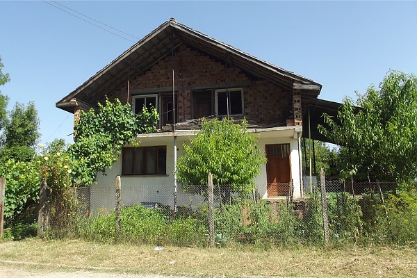 country-house-with-nice-views-and-quiet-location-in-proximity-to-fields-forest-and-river-20-km-away-from-vratsa-bulgaria