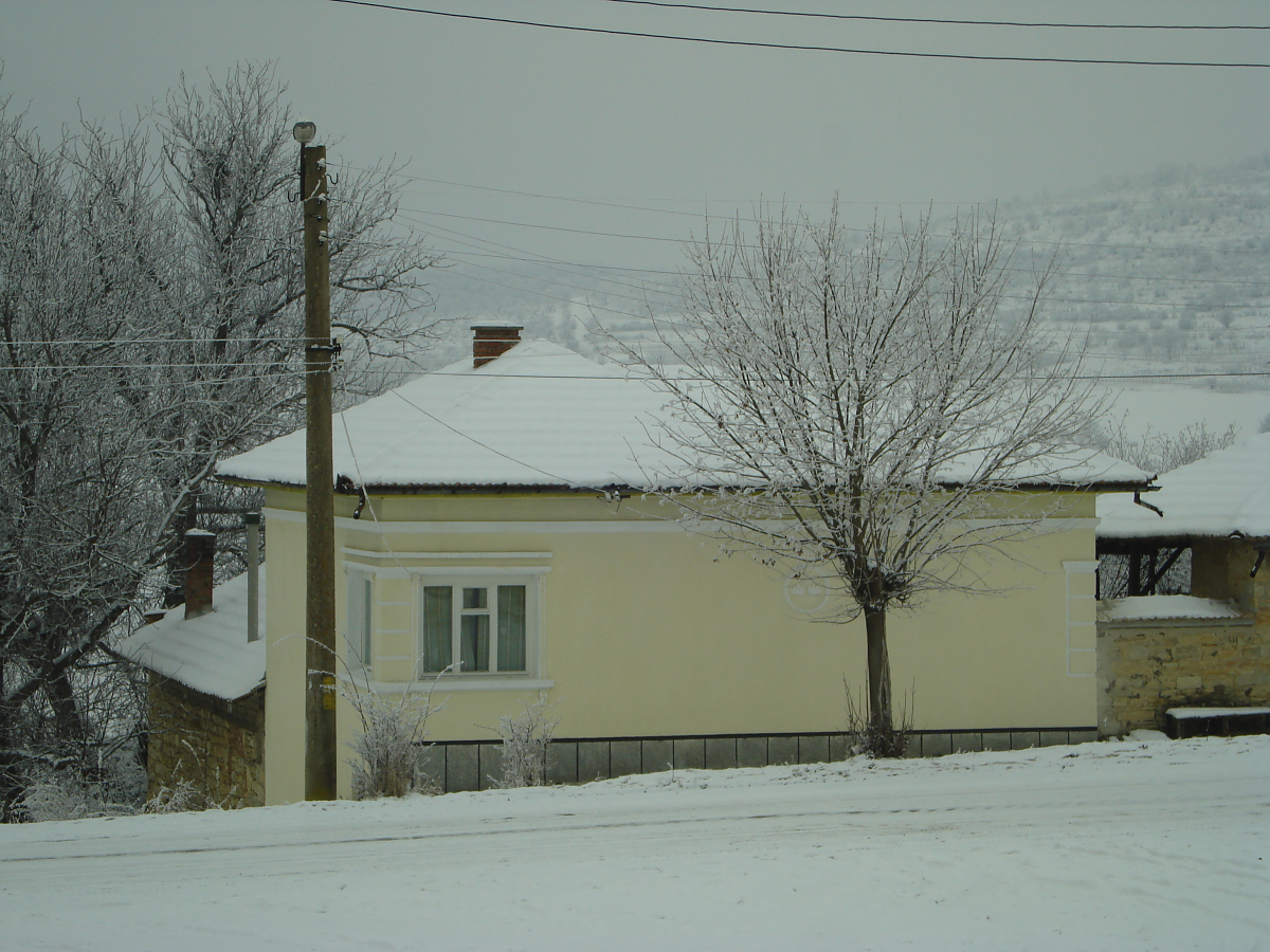 /splendid-rural-house-situated-50-km-from-the-town-of-veliko-tarnovo/