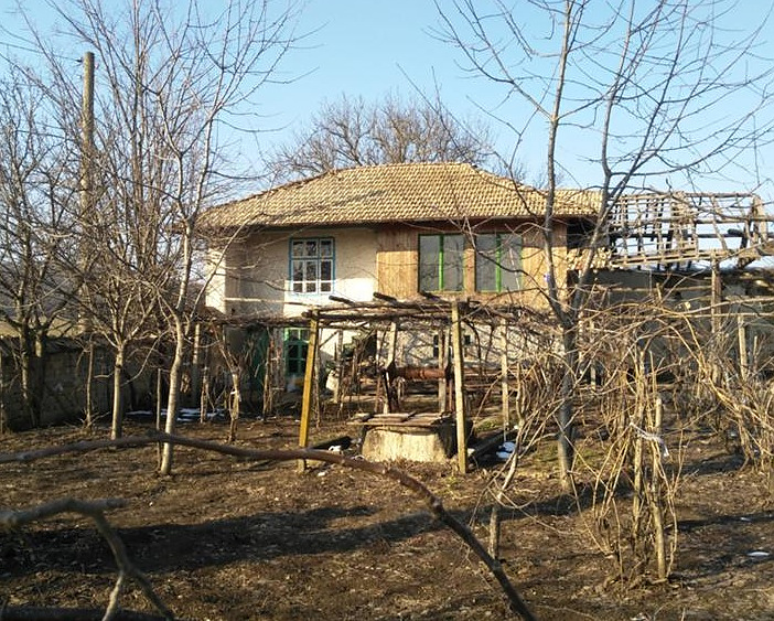 /old-rural-house-with-spacious-garden-situated-in-a-quiet-village-110-km-away-from-varnabulgaria/