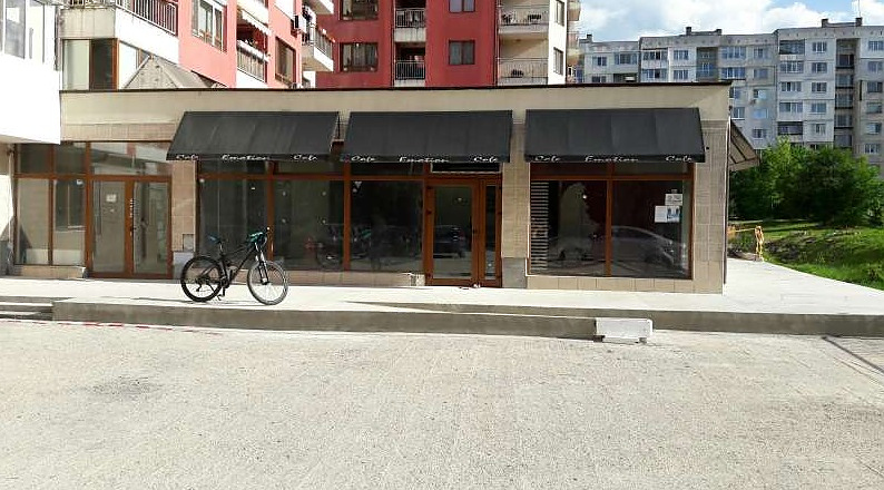 /renovated-modern-coffee-shop-pastry-shop-situated-in-a-lively-area-of-sofiabulgaria/